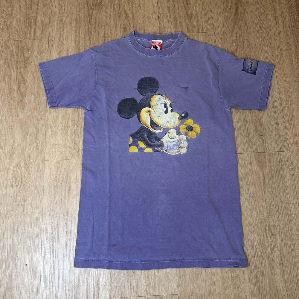 Vintage 90s Mickey Inc. Disneyland Mickey Mouse Graphic T-Shirt Purple